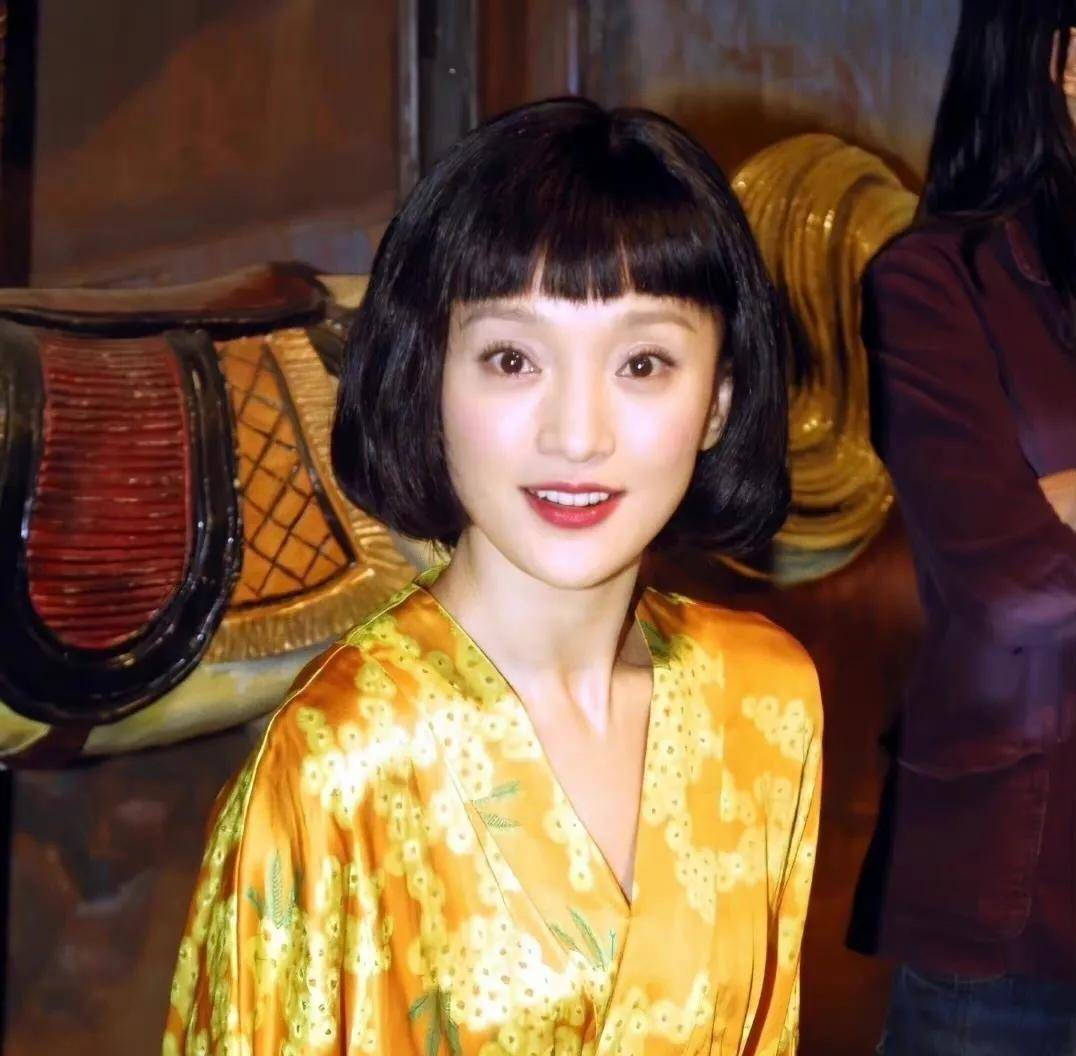 周公子可妩媚可清纯,如同落入凡间的天使_屠呦呦