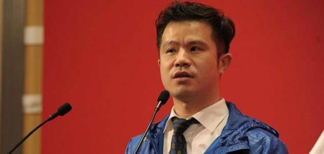 带着|2.2分《逐梦演艺圈》导演毕志飞，来《导演请指教》，仍不服点评