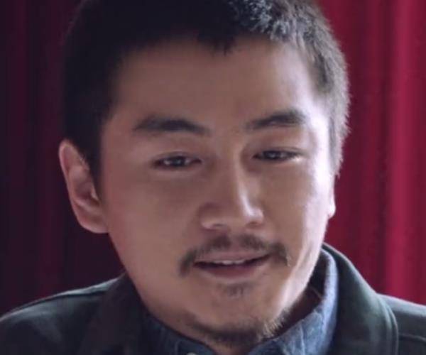 李顺|《突围》看到了潘之琳，跟靳东是老搭档了，这一次表现也不错