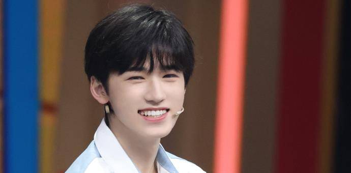 节目组|朱志鑫参加《导演请指教》,TF家族三代团开始发力,但困难重重