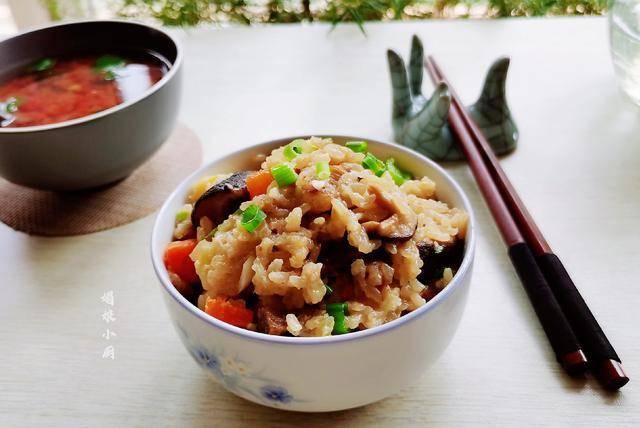 蔬菜|天热，饭菜肉这样一锅焖省事，鲜香入味又饱腹