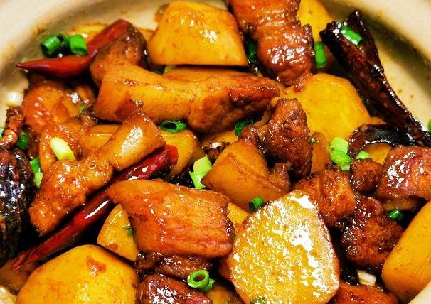 加入适量|天一凉，就想吃这3道炖菜，营养不油腻，好吃到连汤汁都不剩