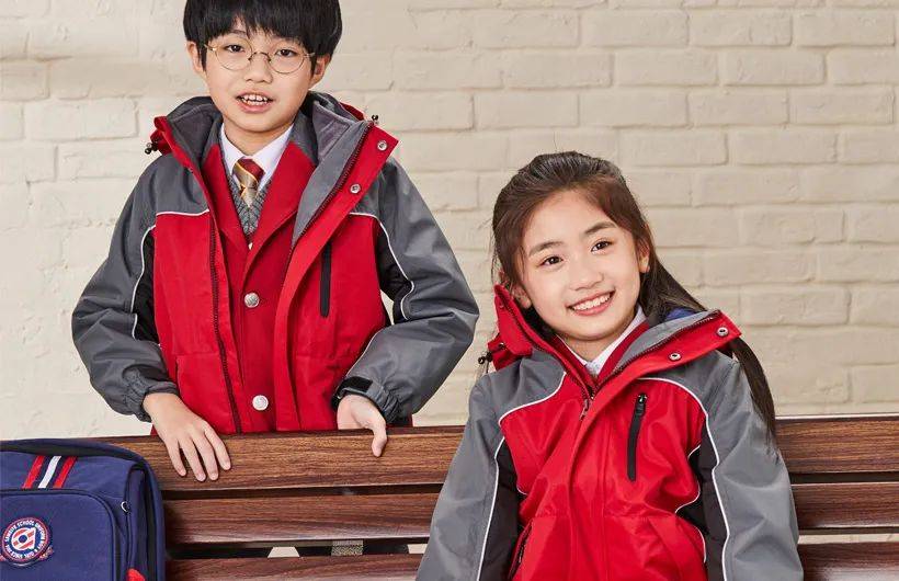 校服 郑州校服园服展品牌推荐 | 飒美特--用美学的经纬织就每一件校服