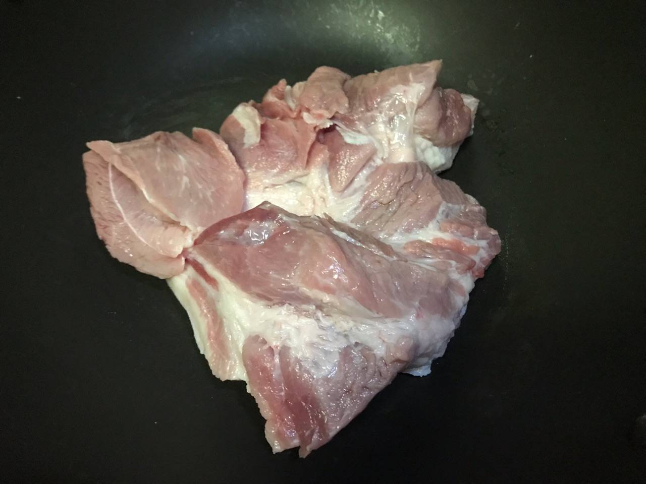 桂皮|传统美味红烧肉，甜鲜可口不油腻，配上米饭，超好吃