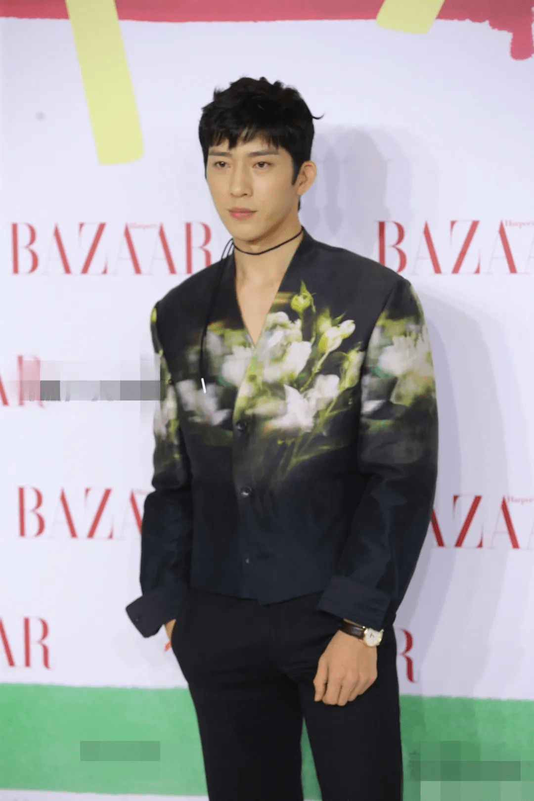 鱼尾 芭莎红毯：宋茜好惊喜、杨颖这次没得说，周笔畅和杨幂穿了个啥？