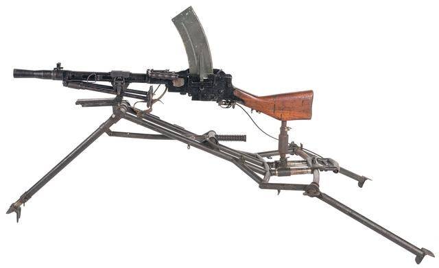 二战丹麦轻机枪图片