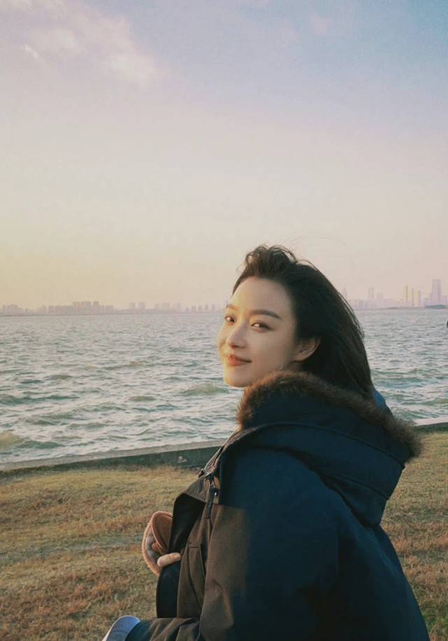 民国|倪妮邓伦新剧杀青，两位主演发文告别， 民国穿越题材真的很期待