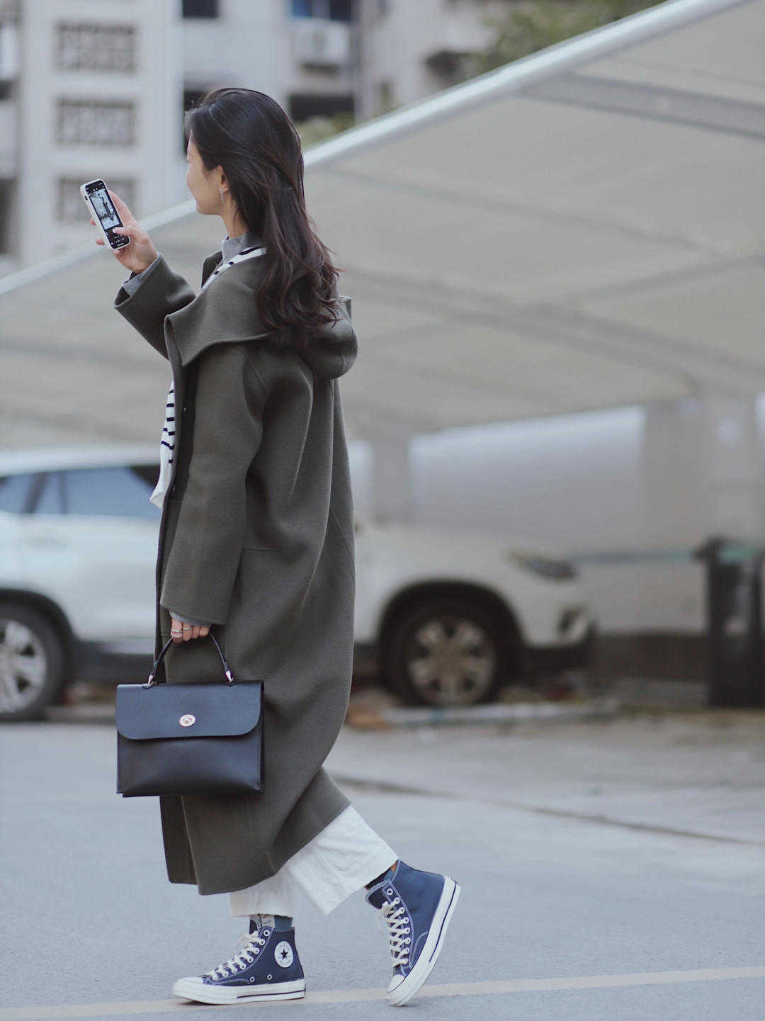 模板 这个寒冬，胖女孩的穿搭教科书模板，简约又简单，保暖有气质