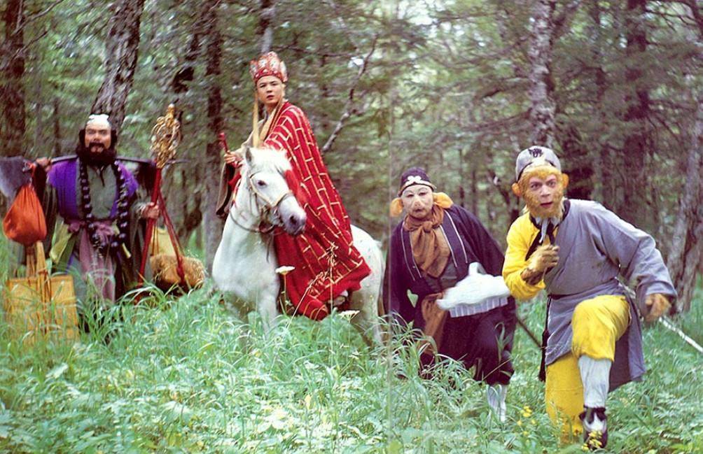 师徒|2017年《西游记》导演杨洁去世，追悼会竟被六小龄童“砸场子”？