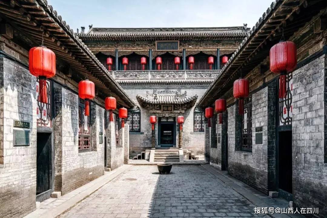 王家大院全集免费收看 714eb4acdcc142778e3dd8c779a02852.jpeg