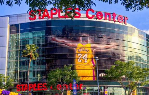 原创再见了斯台普斯中心7亿美元交易达成湖人主场将改名字