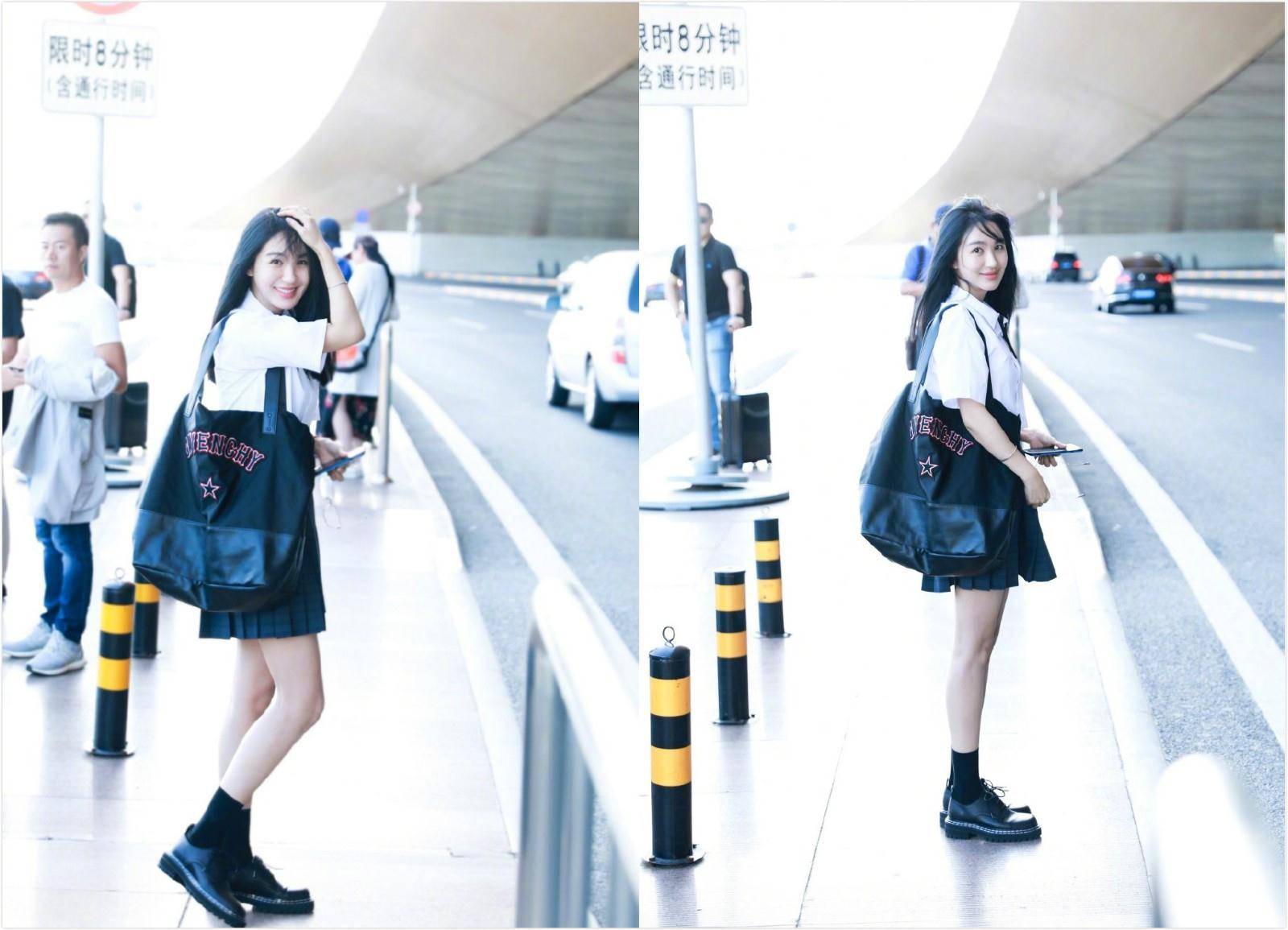 黑色 她是黄晓明前女友,穿衬衣百褶裙配小皮鞋,瞬间美成16岁高中生