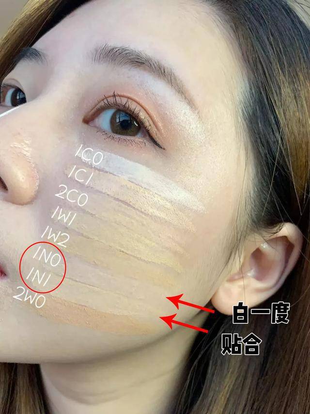 一身不会还有人还在穿“一身黑”吧？冬季最显白的小技巧来啦！