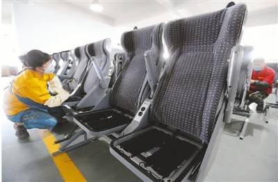 科技型动车座椅畅销海外