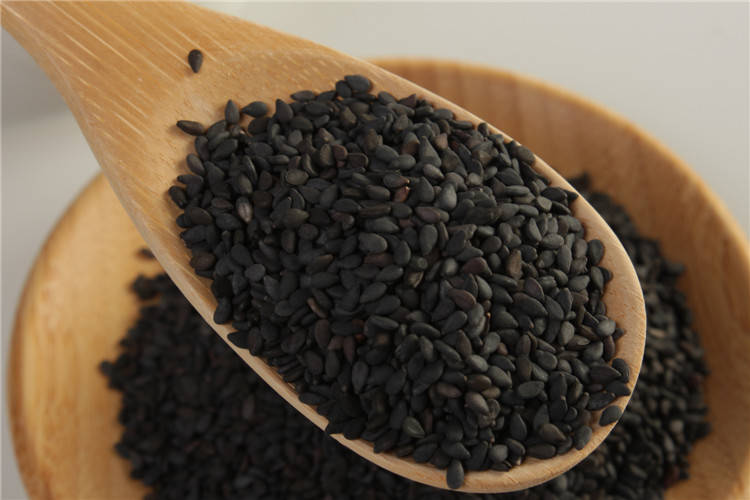 爱美|女性冬季养生注意事项及养生方法