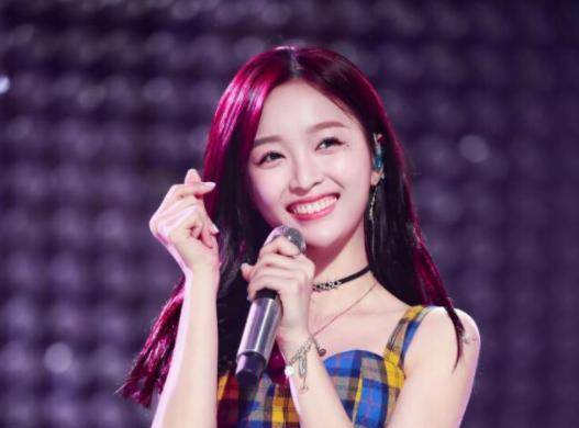 言一|“撒谎成性”吴宣仪：曾言一天喝8杯奶茶，后竟澄清是为治疗贫血