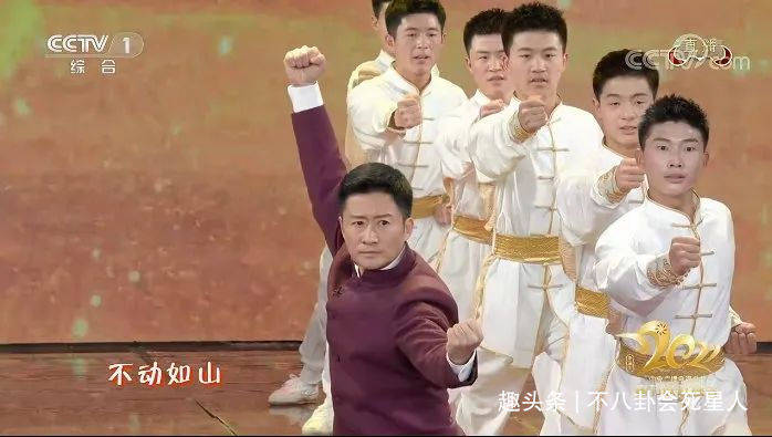 互动性|春晚这5个节目好评高：岳云鹏贾玲笑点密集，吴京甄子丹对打精彩