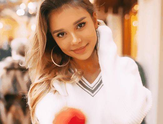 魅力 张馨予和妈妈的母女美搭,“母女式”穿搭的最佳组合,又美又飒