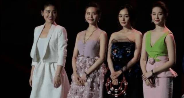 什么到底是什么决定了颜值,为什么同父同母的人,颜值能差那么多?