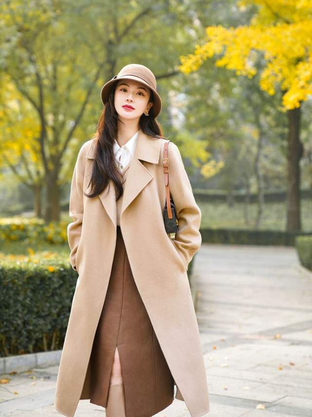 配饰 冬季最美的打开方式,“大衣+毛衣”才是王炸cp,保暖又洋气