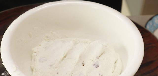 怎么做山药丸子最好吃 f385abb5afdd428b886815cc655312db.jpeg