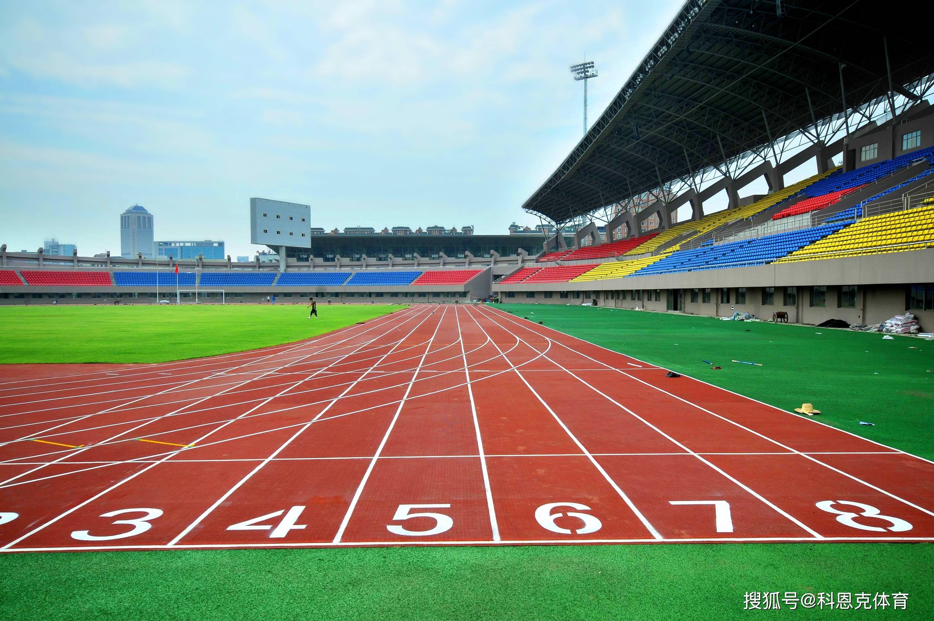 混合型塑胶跑道相关优势特点介绍