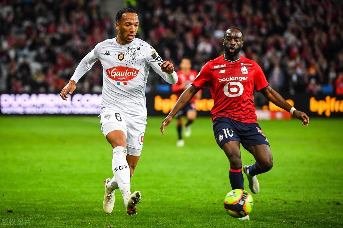 法甲里尔一波5场不胜后,被欧冠区甩开了8分!_昂热