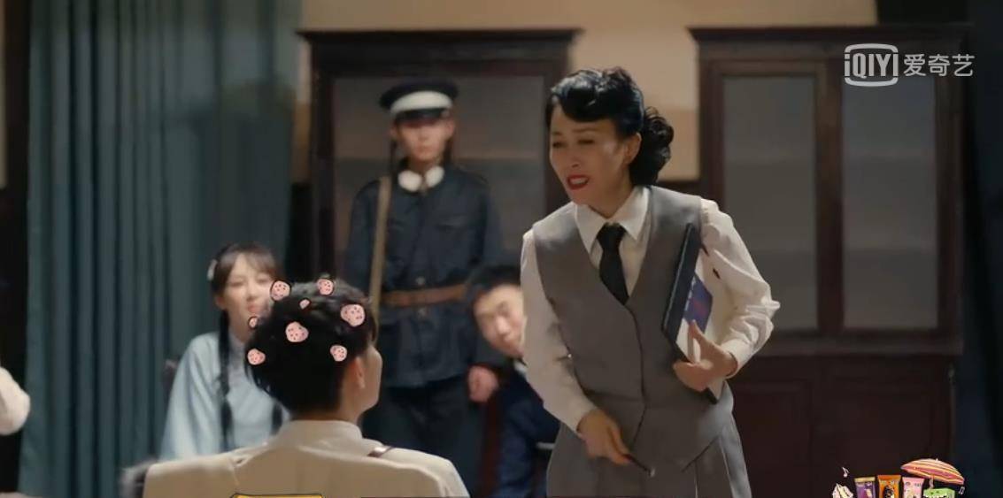 角色|《萌探探探案》那英人设惹争议,拉踩杨紫翻车不断,遭全网群嘲!