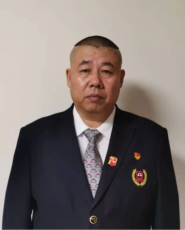 在网约车行业，有这么一群人……