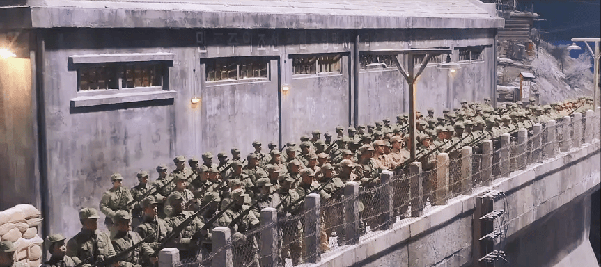 电影|离超过《长津湖》还差5步?这部抗美援朝新片,或改写票房天花板?