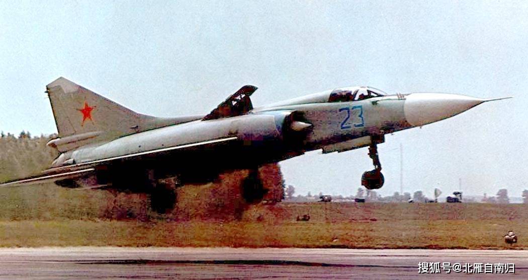 加油一小时飞行5分钟两款罕见的米格系列垂直起降战斗机