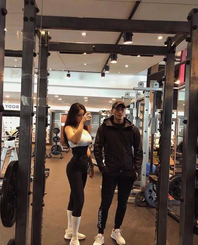 如何让自己变得自律健身 6977df865bea4634990cc253f7020d8b.jpeg