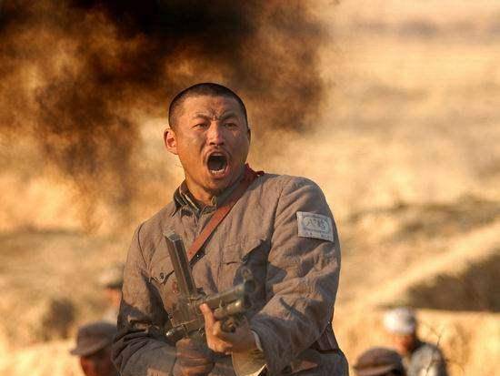 士兵|他是《亮剑》“张大彪”，演技不输王千源，为角色5年推掉7部主演