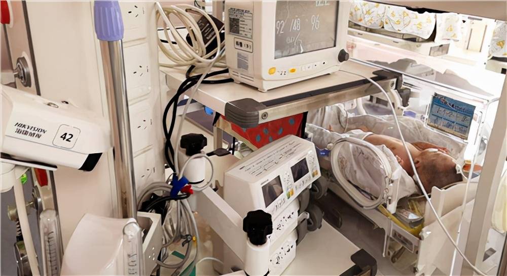 南昌市第三医院"人类幼崽观察室"正式启用