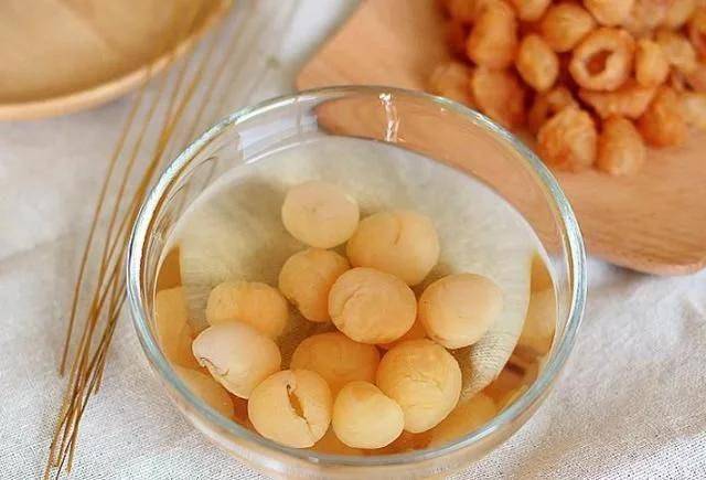 救星|李爱国主任分享：白开水配它是糖尿病的救星，每天喝2口，降糖效果堪比胰岛素