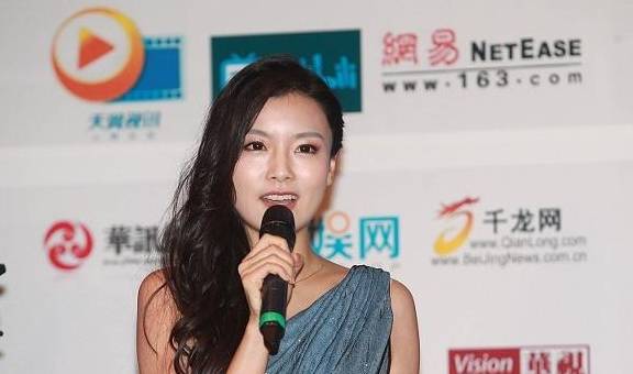 肝脏|这2个习惯是伤肝“加速器”，身体有2红、2痛，快查肝功能