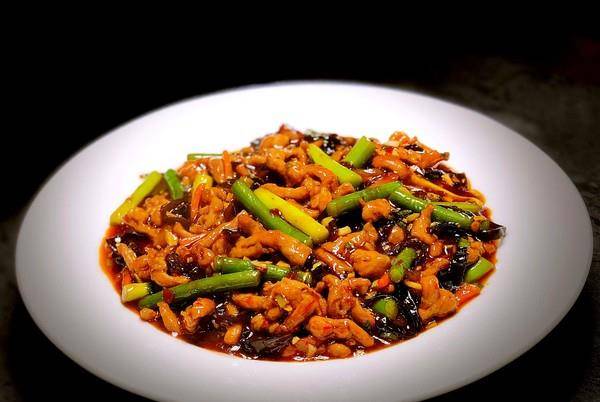 鱼香肉丝做法教程酸甜 819abac4c64f41cb86afca175729c477.jpeg