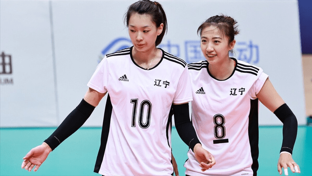 辽宁|排超战报！江苏惨遭辽宁3:0横扫，卫冕冠军3:1逆转山东迎开门红