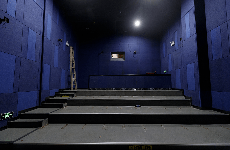 未来,花冲影城是否会选址重建,一切都是未知.