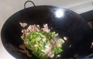 炒什么菜配米饭好吃青椒 d9ad06cca9ab449bb217ea2c187a3090.jpeg