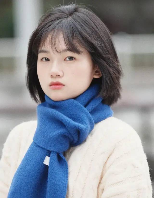 长发杨幂剪短发犹如“换脸”，本以为很丑，结果全网沦陷…
