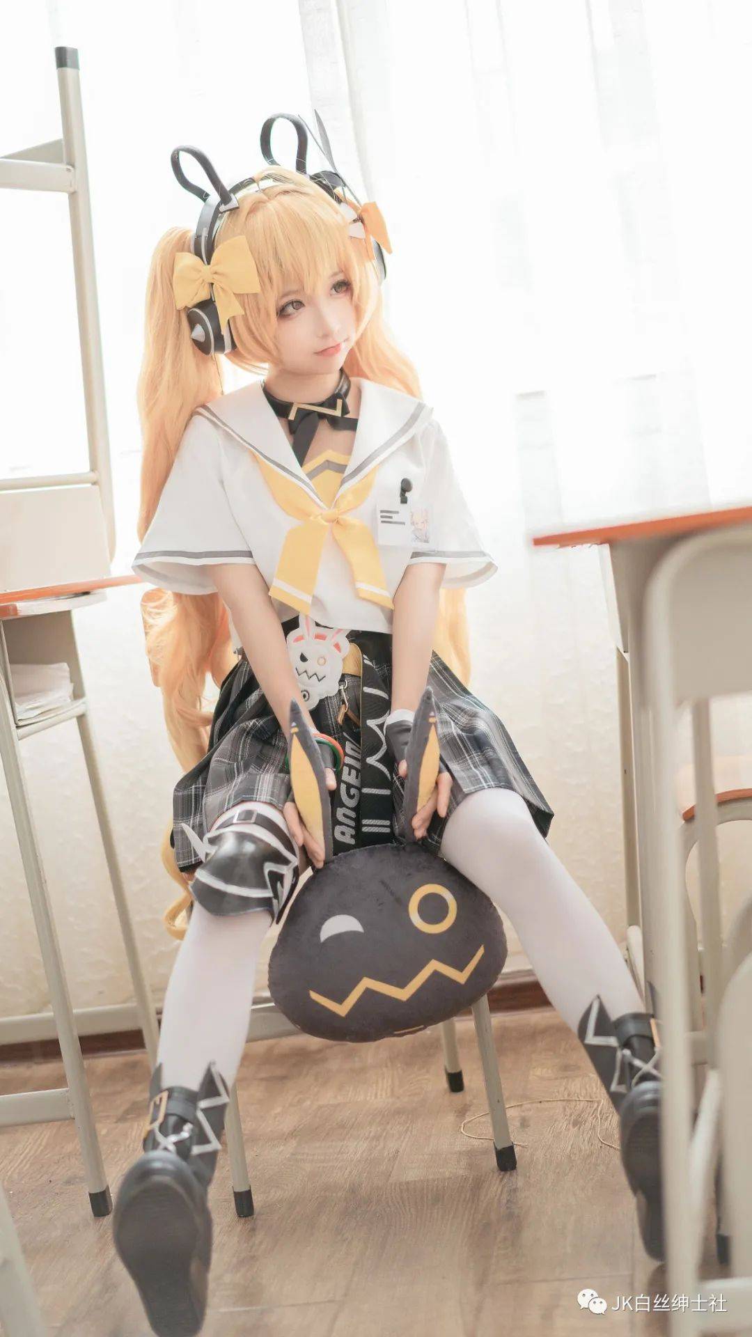 cos:王者荣耀安琪拉时之奇旅cos正片@蠢沫沫