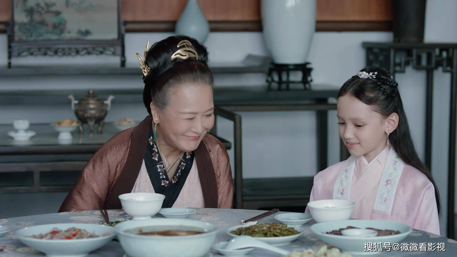 原创嫡女被庶女一路打压是正妻太懦弱还是妾室太猖狂