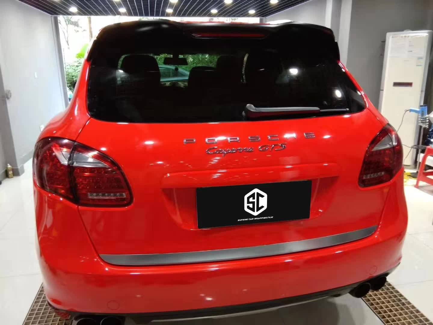 卡宴:sc改色膜水晶法拉利红