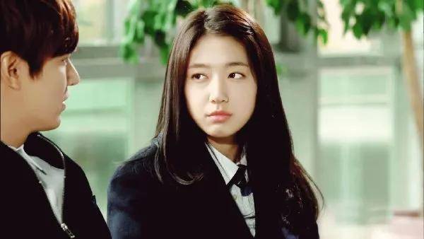 青春|爷青结！“韩剧男神收割机”的朴信惠欧尼要结婚了