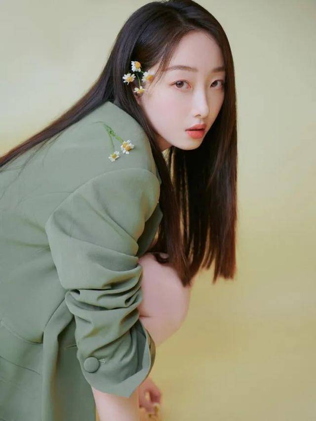 卫衣 穿着卫衣外套配短裤到底在过什么季节