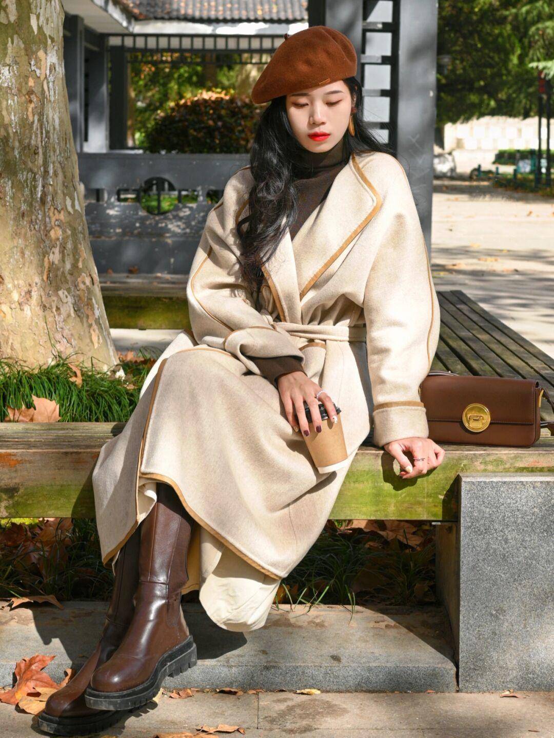 颜色 冬季搭配单品“买精不买多”，衣橱里要备“大衣”，舒适又时髦