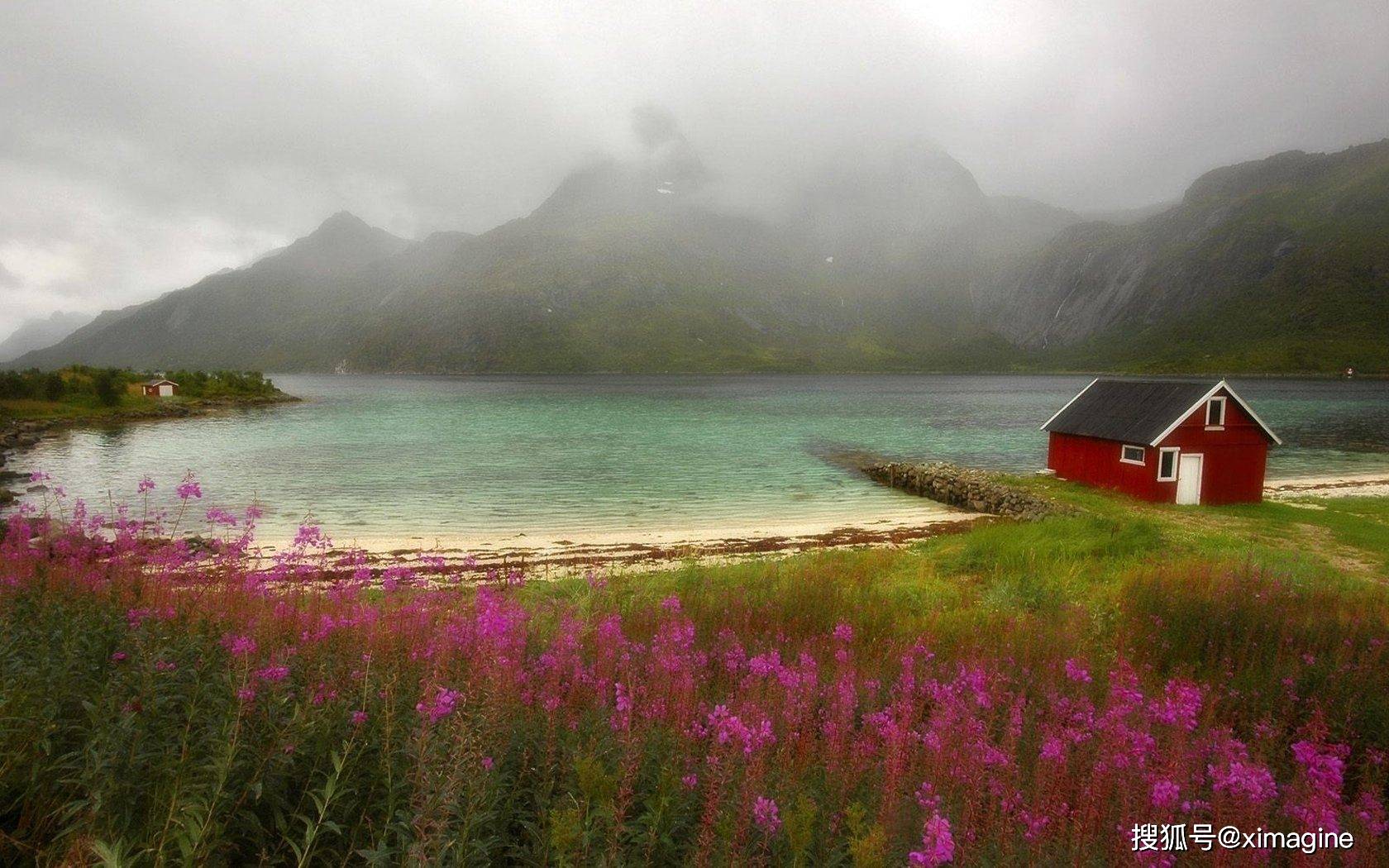 旅游区风景素材视频 8c98b183fb94440ba2f8b11485406d22.jpeg