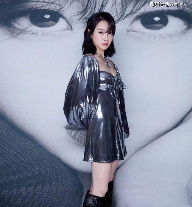 设计 “液体裙”被娱乐圈带火了！单穿时尚高级，比短裙还撩人