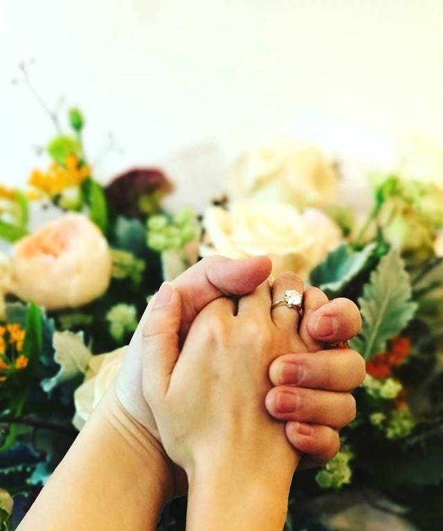 35岁tvb男星宣布向拍拖4年女友求婚成功 She Said Yes 黄天颐 Gloria 港台